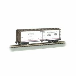 Bachmann Industries HO 40' Wood Reefer Pure Carbonic for Freight Cars