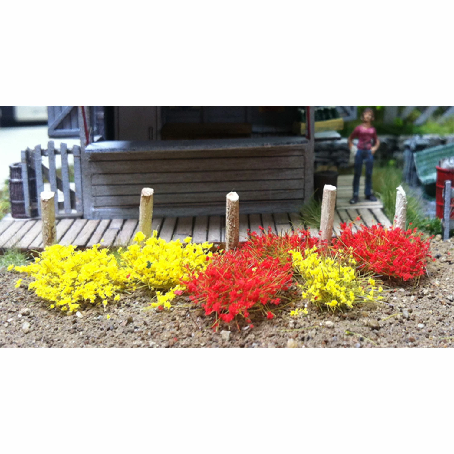 Bachmann Industries 6mm Grass Tufts Yellow & Red (100) for Scenery 1 Bachmann Industries 6mm Grass Tufts Yellow & Red (100) for Scenery