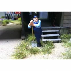 Bachmann Industries 10mm Grass Tufts Medium Green (50) for Scenery