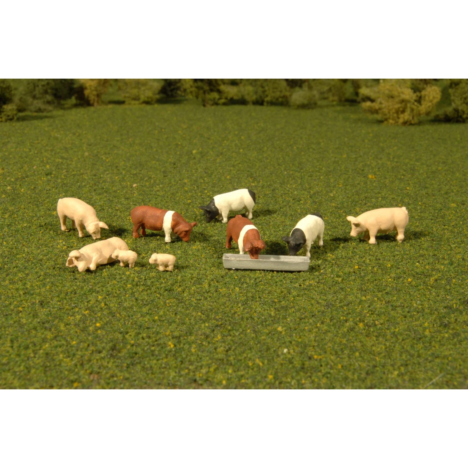 Bachmann Industries O Pigs (9) for Scenery & Accessories 1 Bachmann Industries O Pigs (9) for Scenery & Accessories