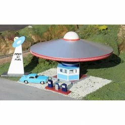 Bachmann Industries HO Area 51 Fuel Station w Pumps for Buildings