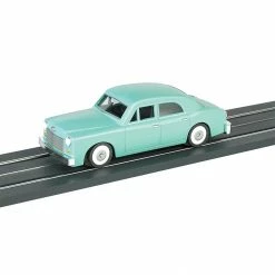 Bachmann Industries O Williams E-Z Street Sedan, Seamist Green for Scenery & Accessories