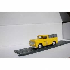 Bachmann Industries O Williams E-Z Street Food Truck for Scenery & Accessories